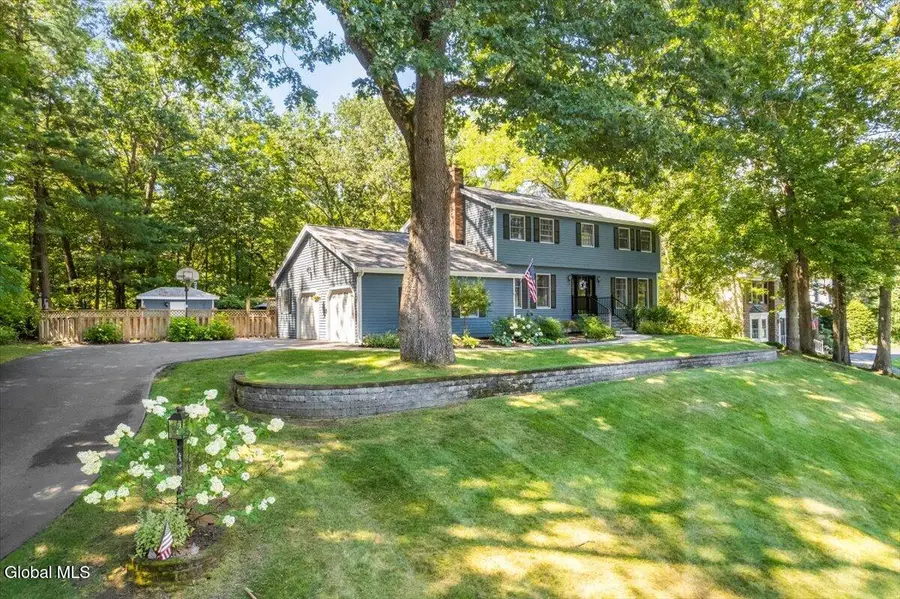 6 Maple Court, Wilton, NY 12831 - #2
