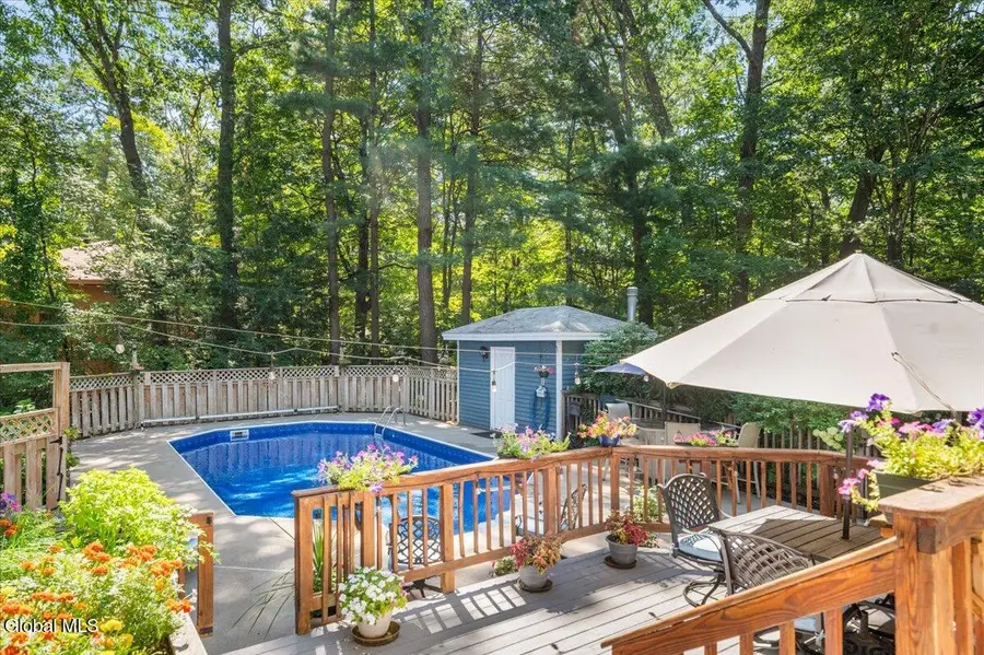 6 Maple Court, Wilton, NY 12831 - #3