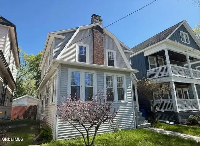 31 Woodlawn Avenue, Albany, NY 12208 - #1