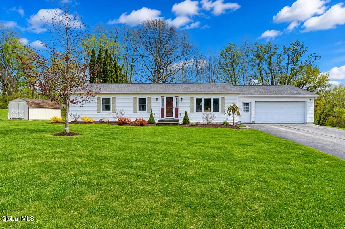 4 Falcon Crest Drive, Johnstown, NY 12095 - #1
