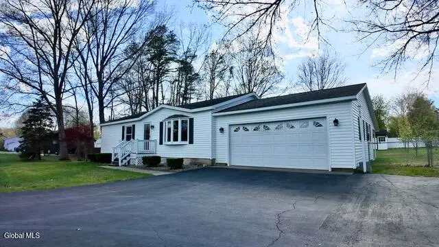 12 Amy Drive, Moreau, NY 12828 - #2