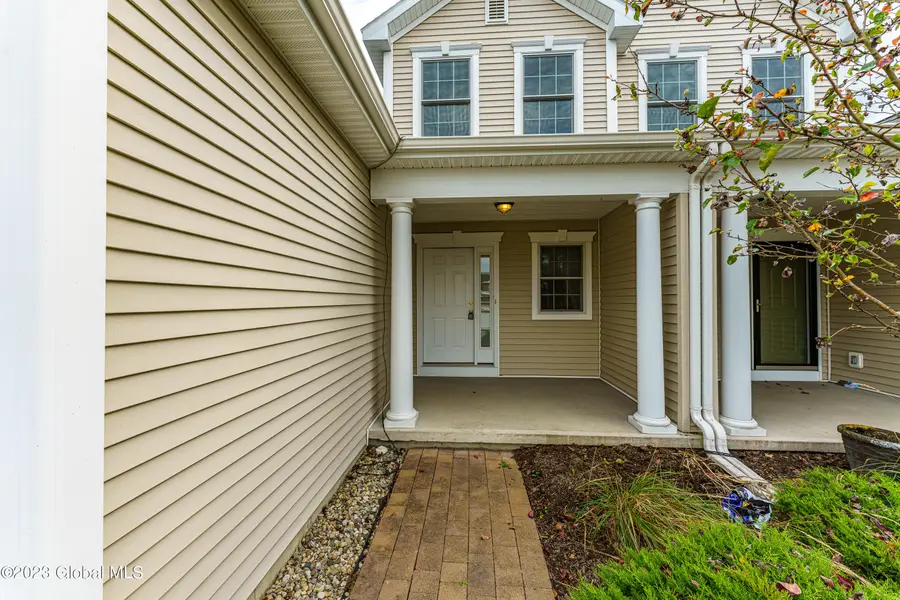 58 Lori Jean Place, Troy, NY 12182 - #2