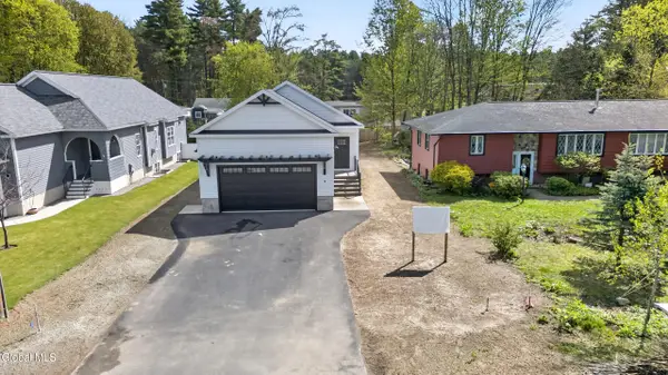 7B Parkview Avenue, Queensbury, NY 12804