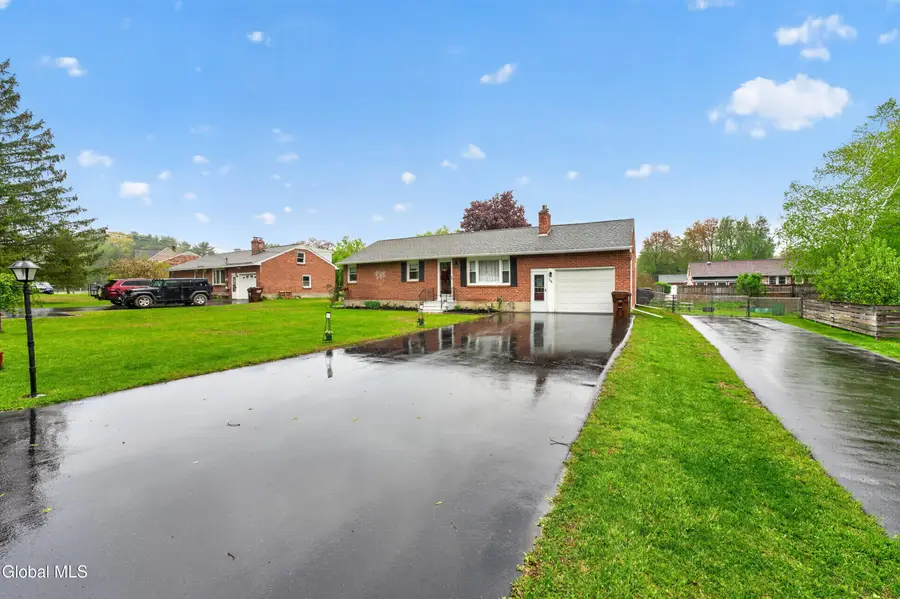 104 Marjorie Drive, Guilderland, NY 12203 - #2