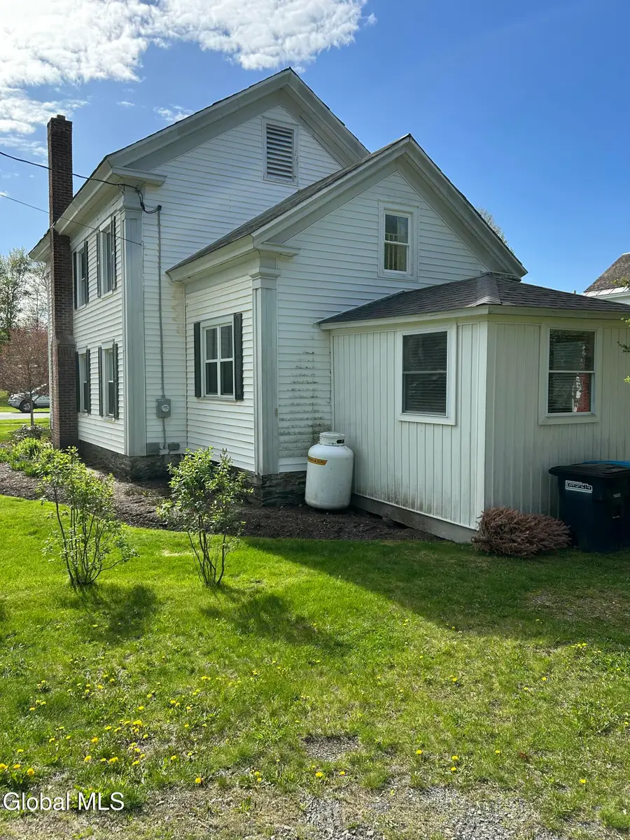 29 NW Washington, Cambridge, NY 12816 - #3