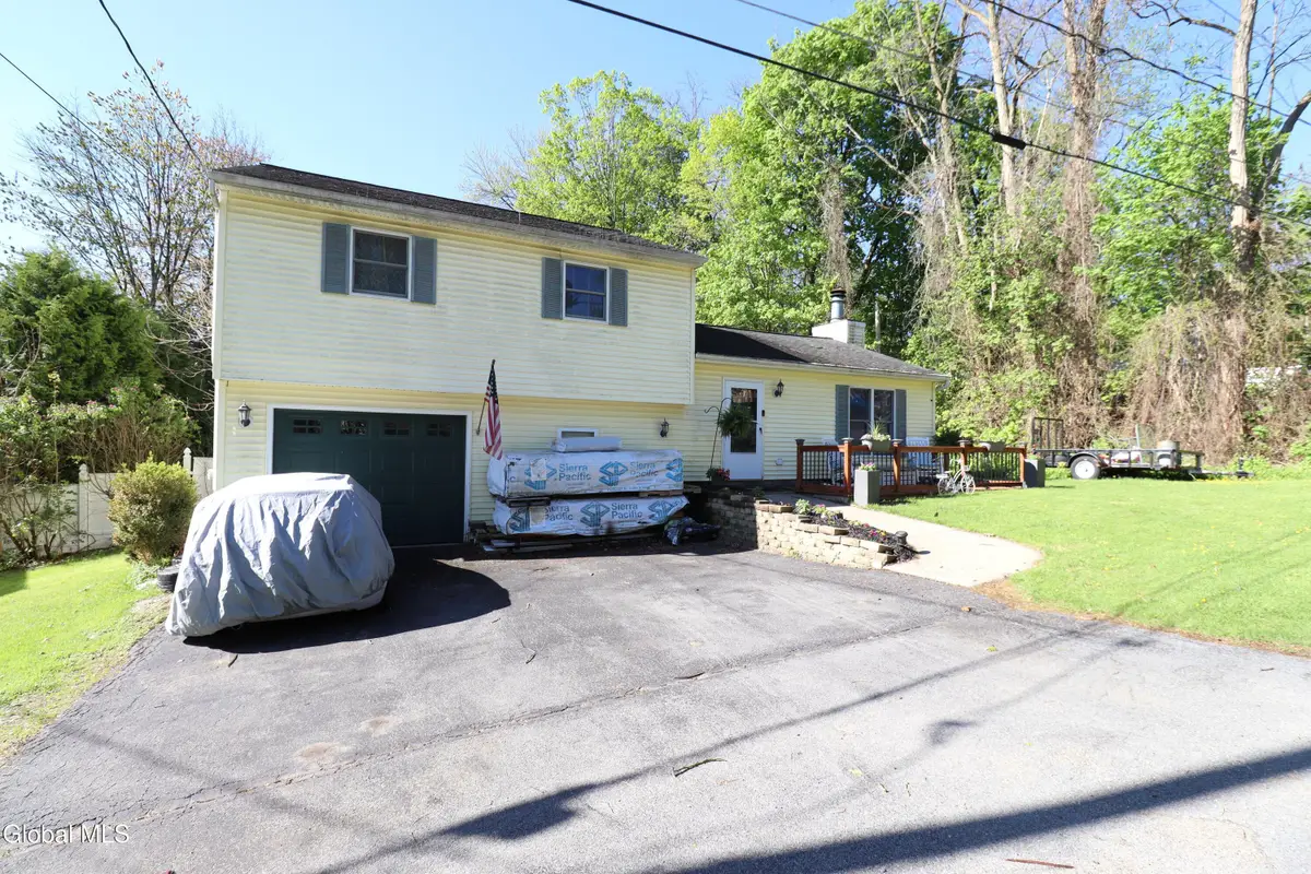 13 Arlington Street, Glens Falls, NY 12801 - #1