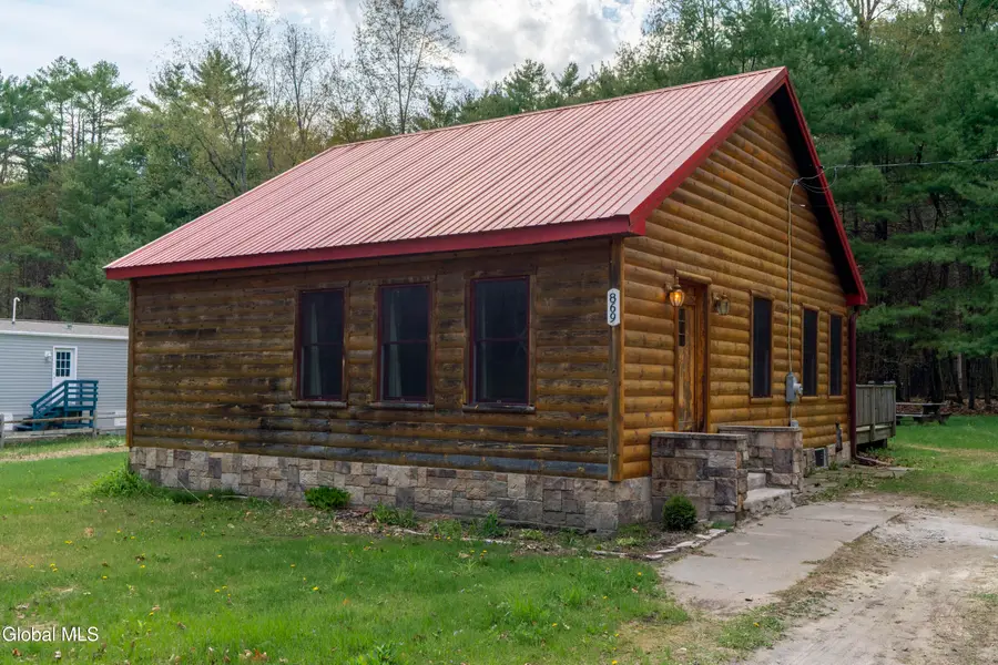 869 Lake Avenue, Lake Luzerne, NY 12846 - #2