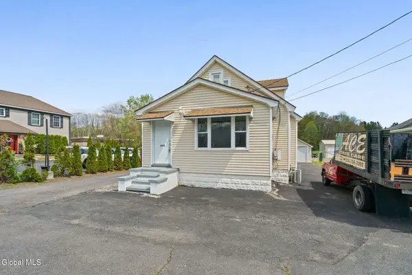 3041 Hamburg Street, Rotterdam, NY 12303