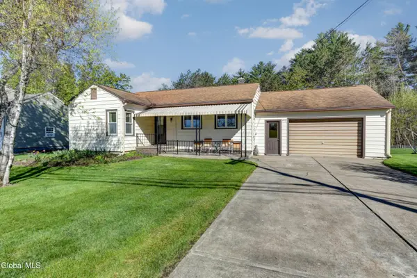 450 S Kingsboro Avenue, Johnstown, NY 12095