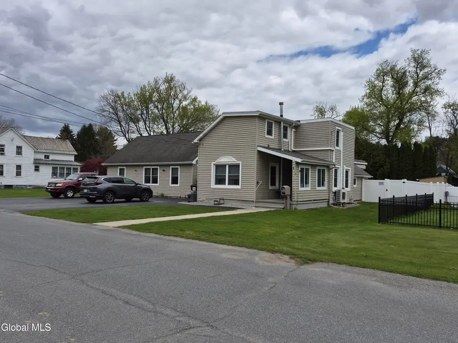 4 Ferris Street, Hudson Falls, NY 12839 - #2