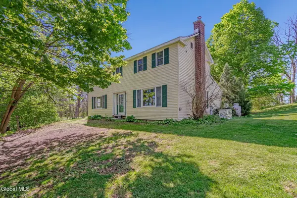 533 New Baltimore Road, New Baltimore, NY 12192