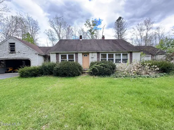 140 Clark Road, Moreau, NY 12803
