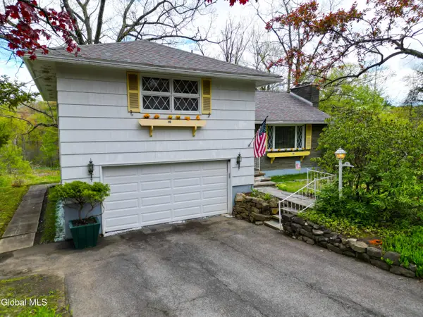 10 Woodland Drive, Johnstown, NY 12095