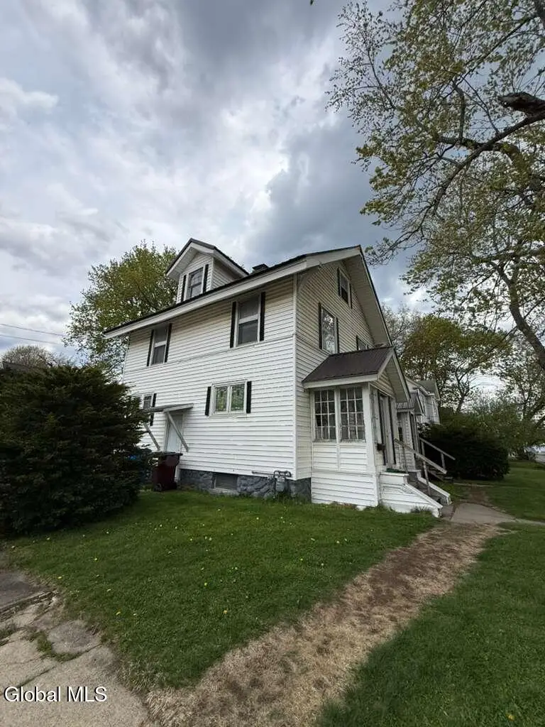 244 W Fulton Street, Gloversville, NY 12078 - #3
