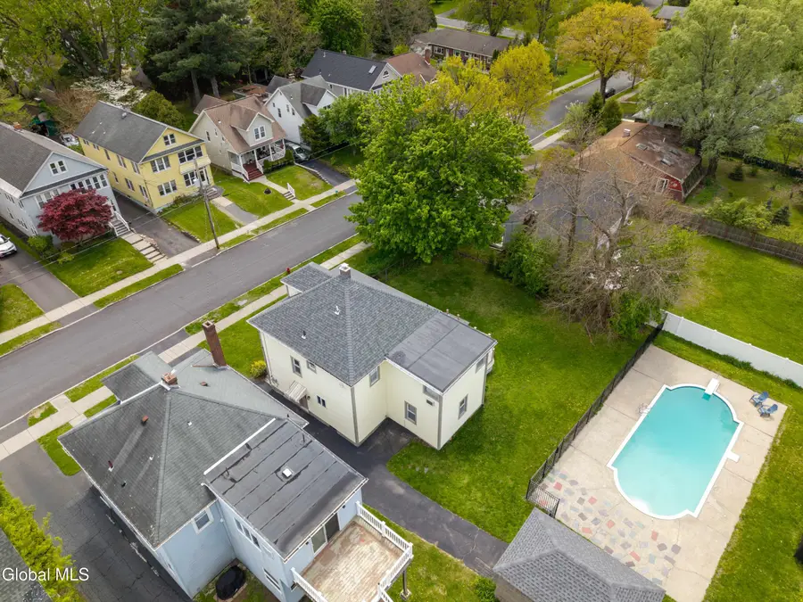 111 Hollywood Avenue, Albany, NY 12208 - #3