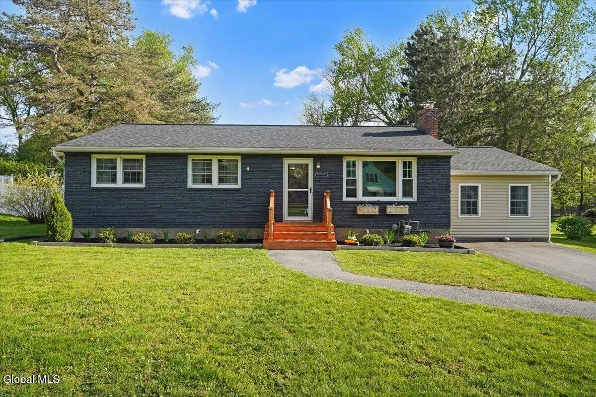 4 Wilson Drive, Glenville, NY 12302 - #1
