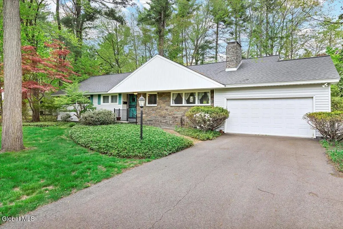 178 Westchester Drive S., Bethlehem, NY 12054 - #1