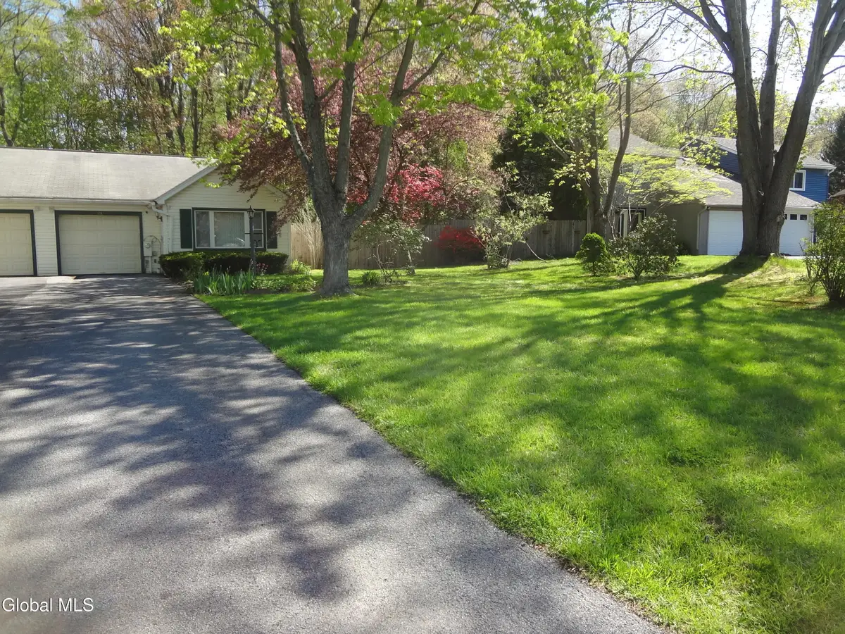 21A Woodcliffe Drive, Clifton Park, NY 12065 - #1