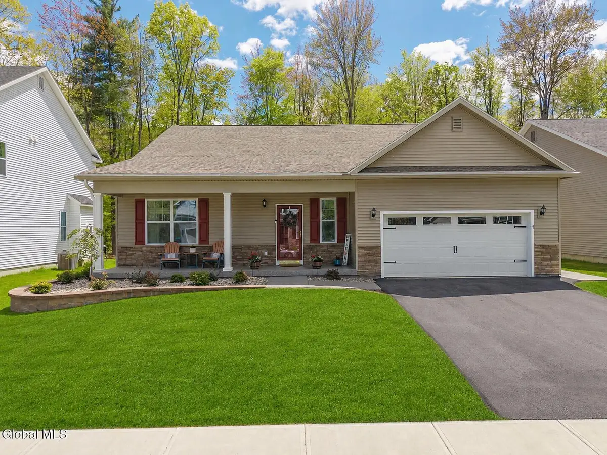 17 Appleton Street, Ballston Lake, NY 12019 - #1