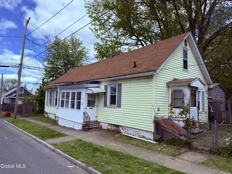 41 110th Street, Troy, NY 12182 - #3
