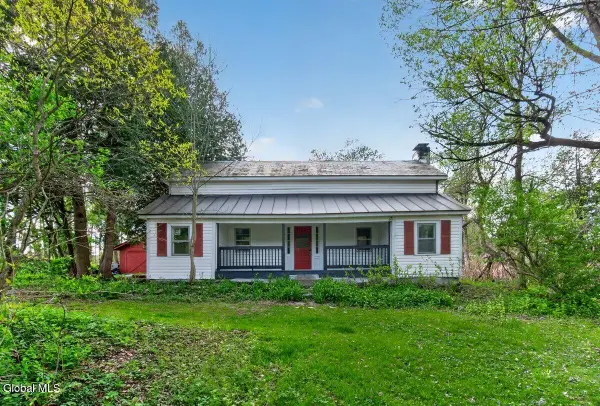 1809 Ridge Road, Queensbury, NY 12804