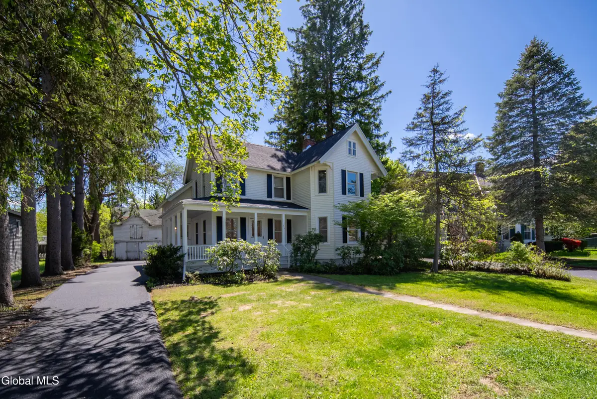 358 Kenwood Avenue, Bethlehem, NY 12054 - #1