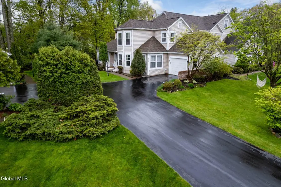 173 Killarney Drive, Niskayuna, NY 12309 - #3