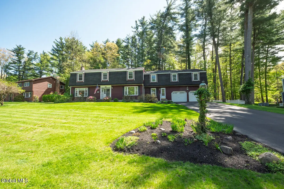 573 Jefferson Court, Guilderland, NY 12084 - #1