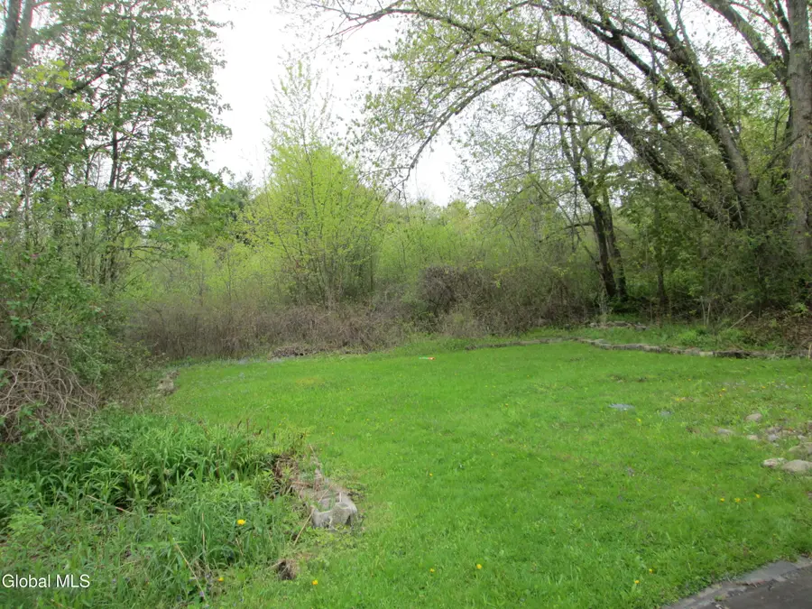 15 Wilson Street, Gloversville, NY 12078 - #3