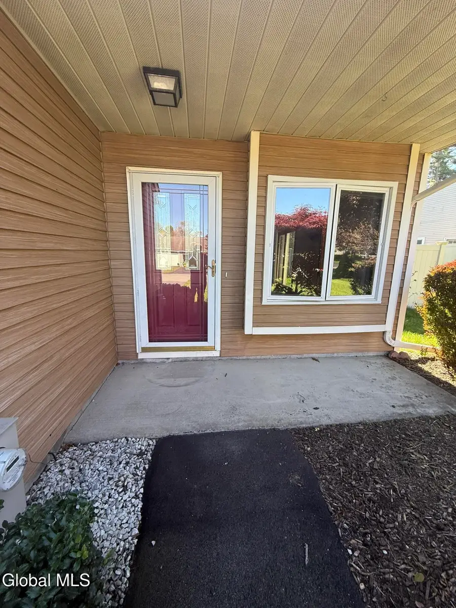 2050 Rosedale Way, Guilderland, NY 12303 - #3