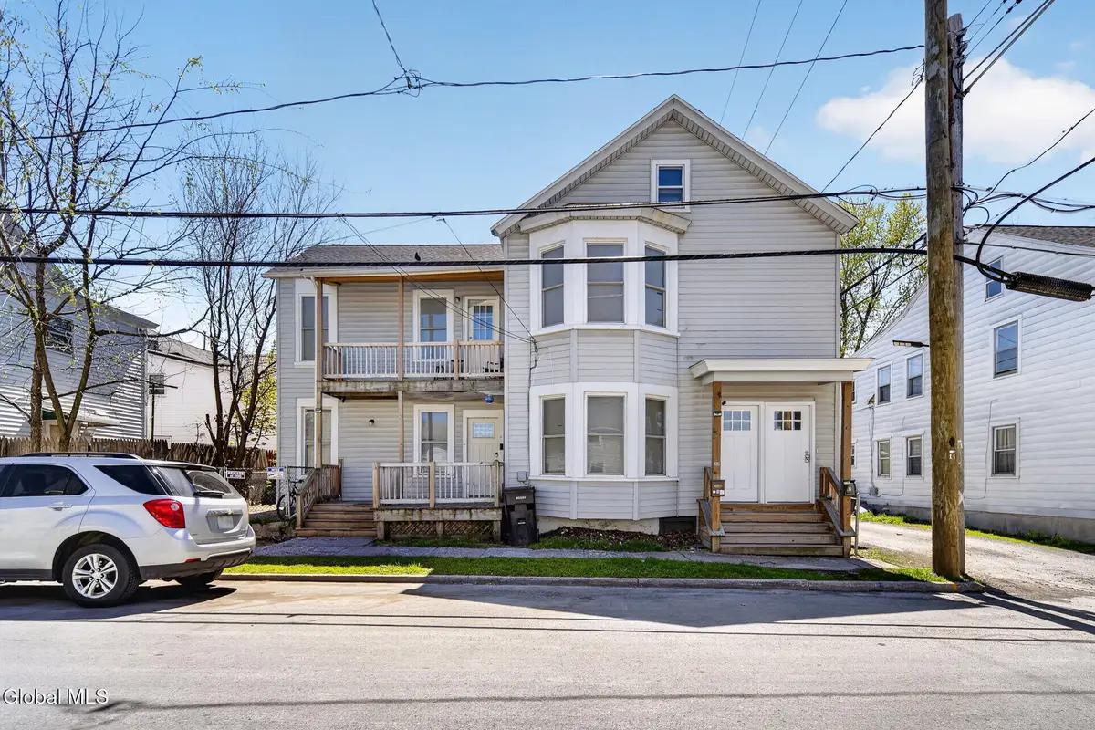 30 118th Street, Troy, NY 12182 - #1