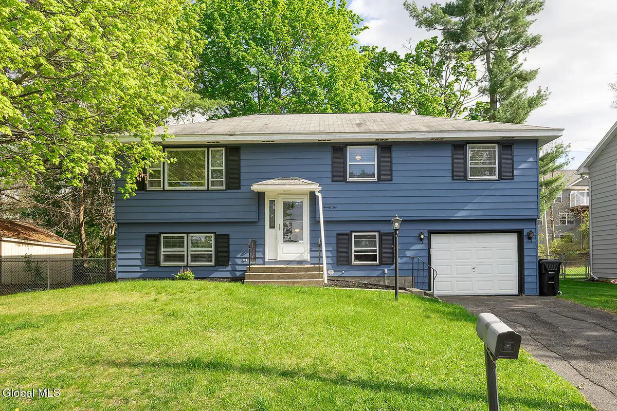 22 Hialeah Drive, Troy, NY 12182 - #1