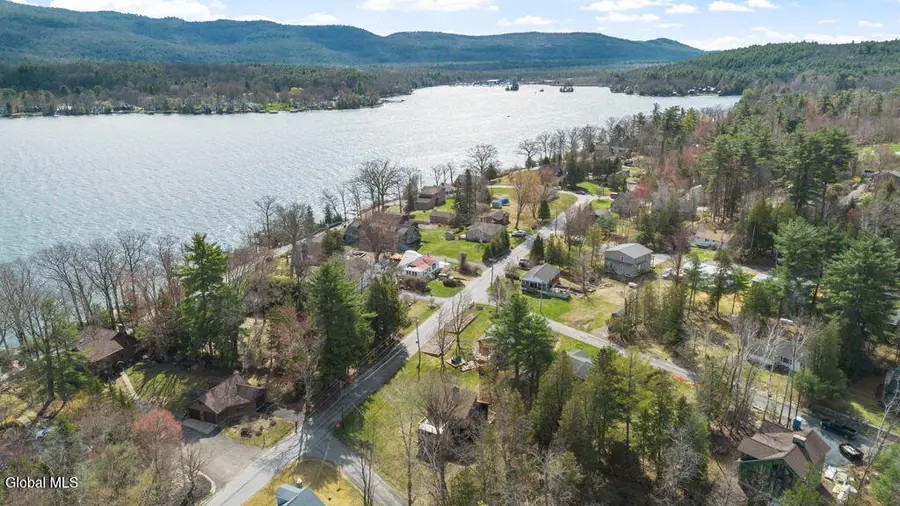 6 Cherry Tree Lane, Queensbury, NY 12804 - #2