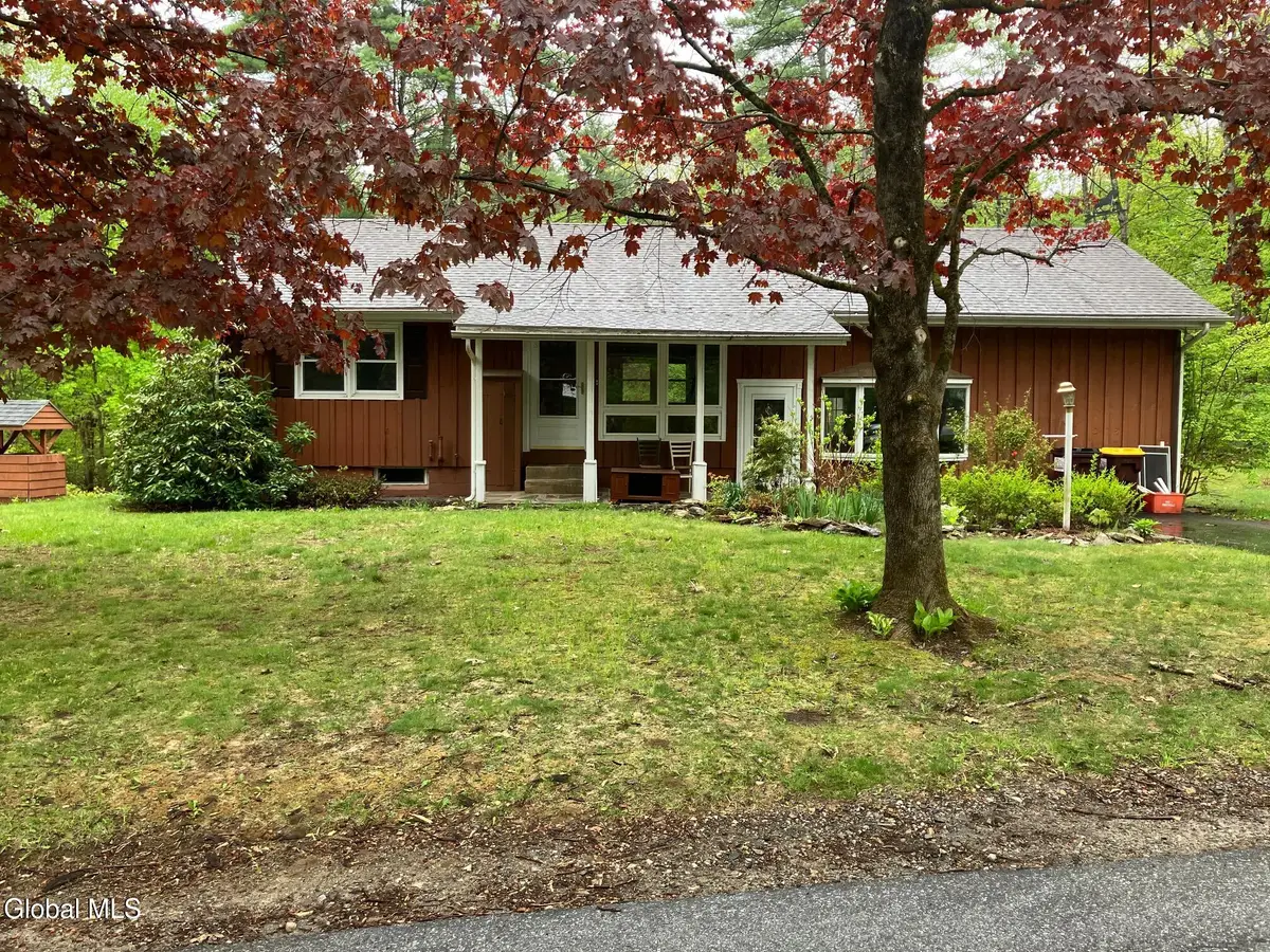 14 Canty Road, Saratoga Springs, NY 12866 - #1