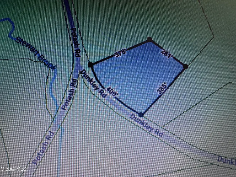 7 Dunkley Road, Lake Luzerne, NY 12846 - #3