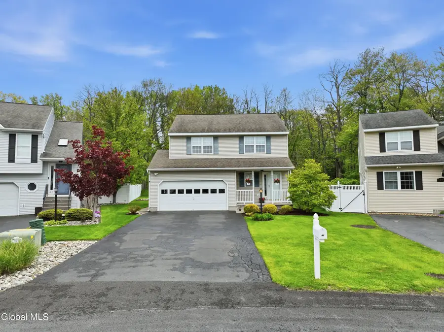 41 Wicken Square, Albany, NY 12205 - #2
