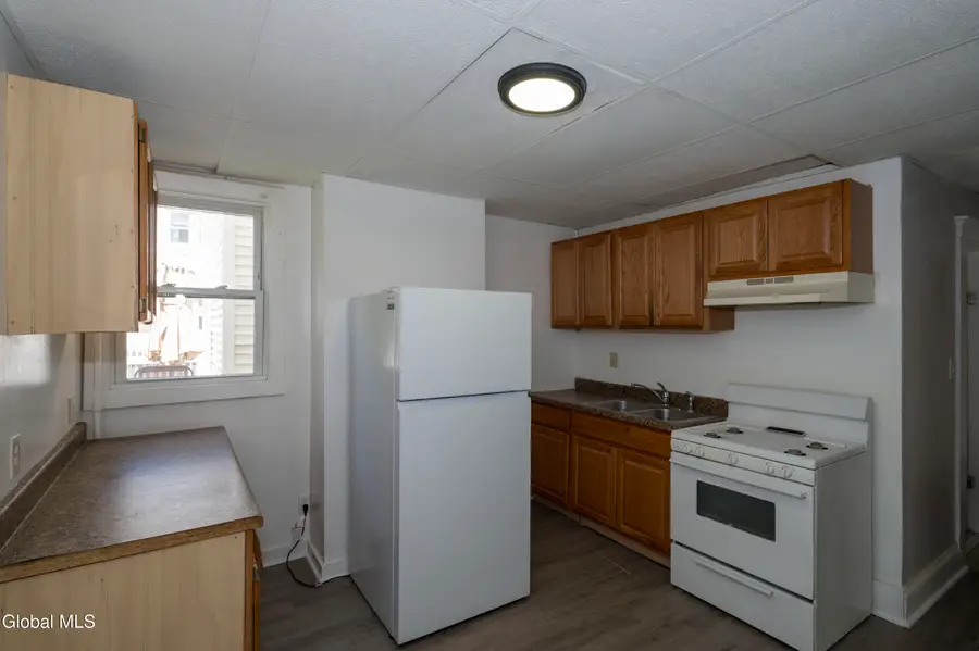 10 Hurlbut Street, Albany, NY 12209 - #2