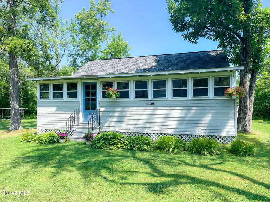 10 Dunning Road, Ballston Spa, NY 12020 - #2