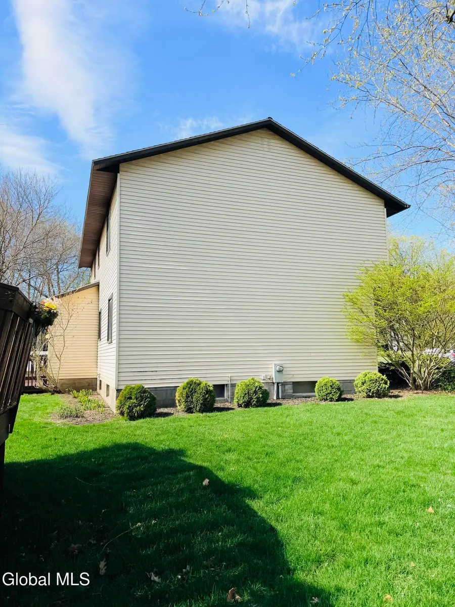 606 Tedesco Court, Schenectady, NY 12303 - #3
