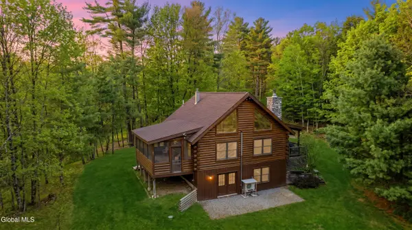 14 Young Road, Middle Grove, NY 12850