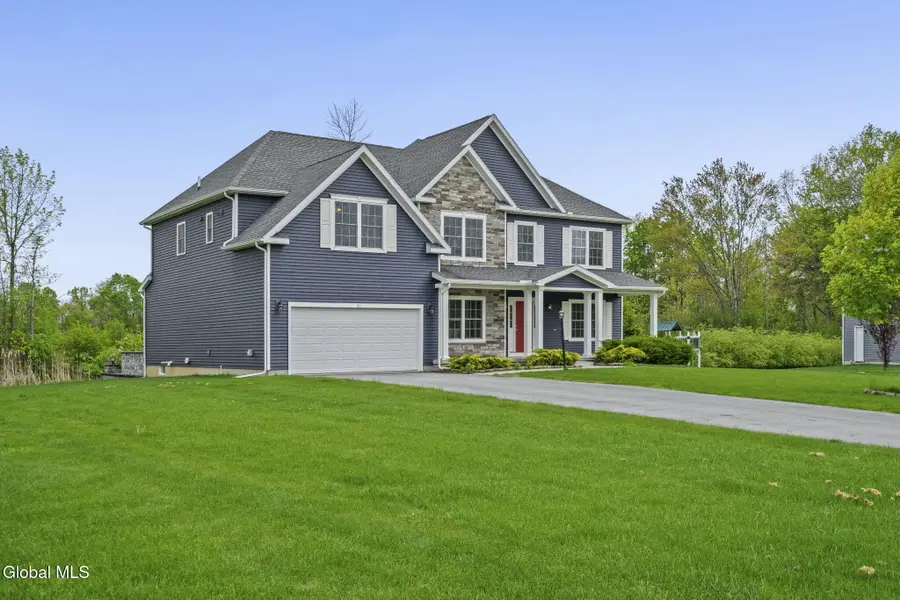 31 Stablegate Drive, Ballston Lake, NY 12019 - #3