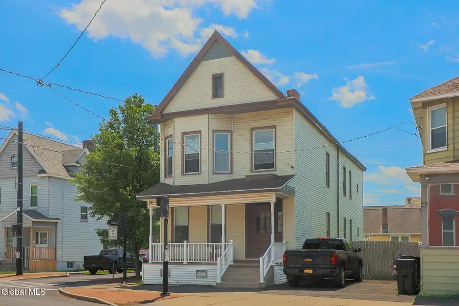 900 19th Street, Watervliet, NY 12189 - #3