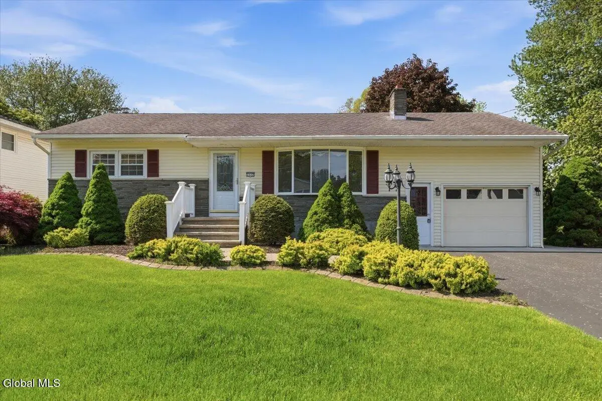 1117 Day Road, Rotterdam, NY 12303 - #1