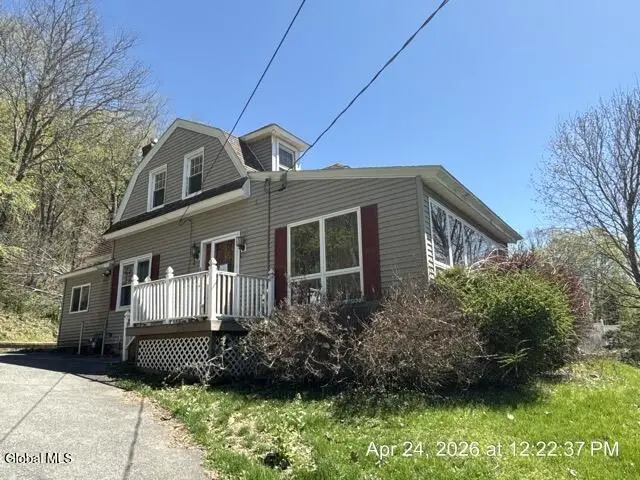 125 Stewart Street, Amsterdam, NY 12010 - #1