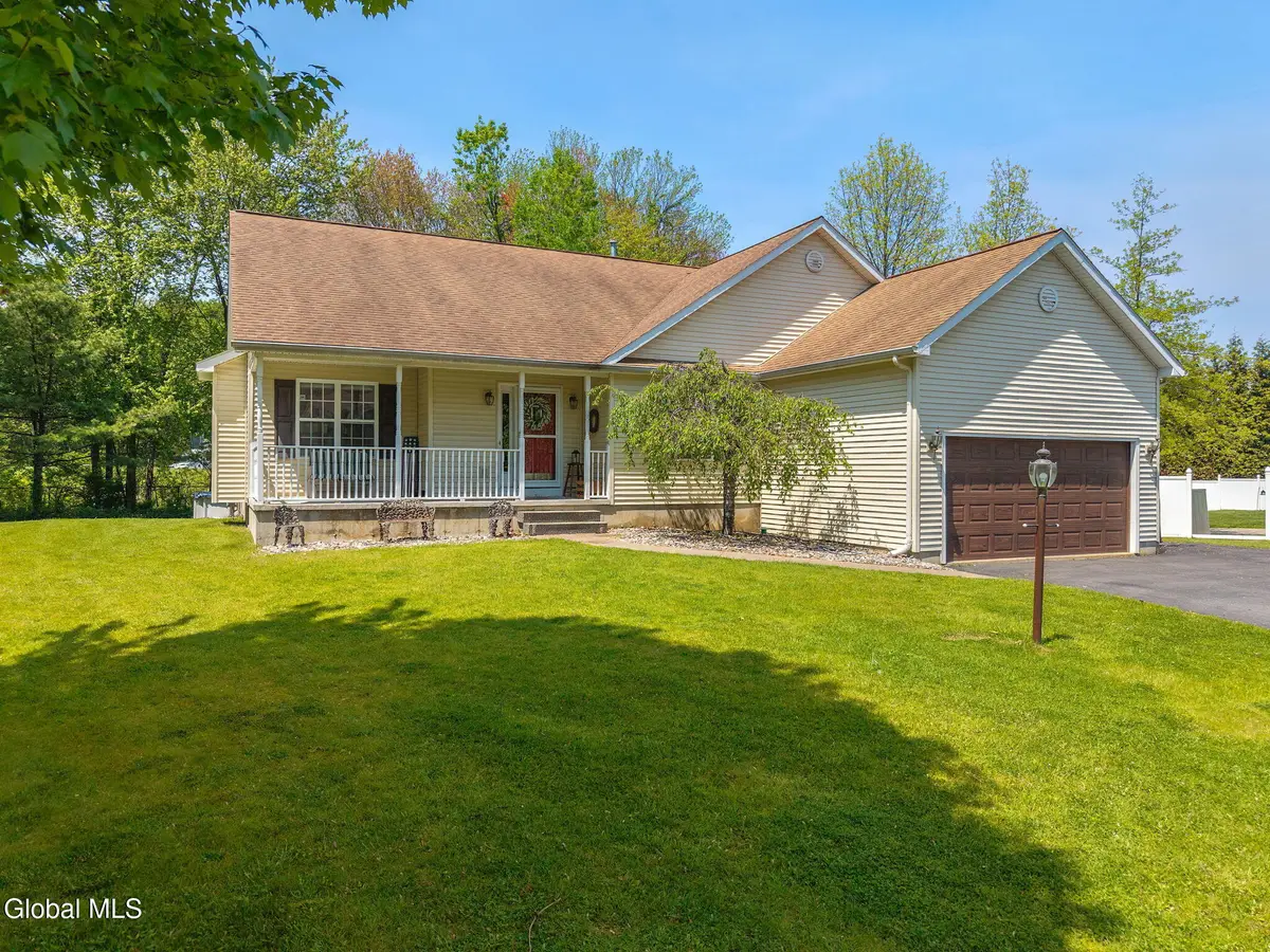1150 Dianne Court, Rotterdam, NY 12303 - #1