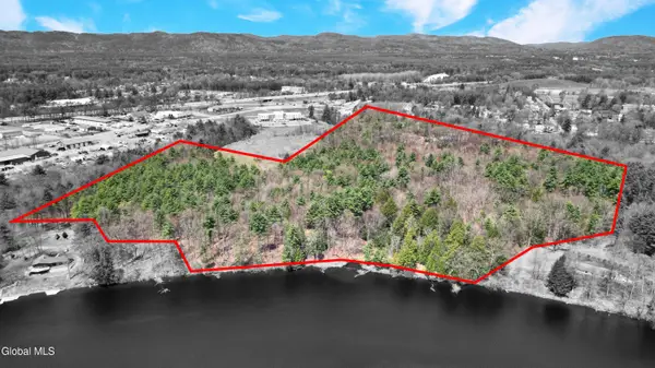 36 Island View Drive, Queensbury, NY 12804