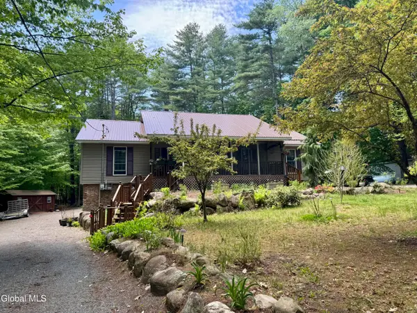 324 1st Street, Corinth, NY 12822