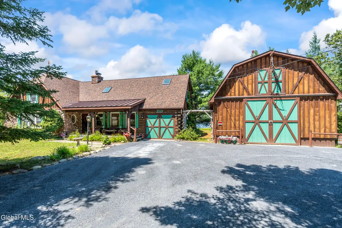 679 Valentine Pond Rd, Horicon, NY 12860 - #1