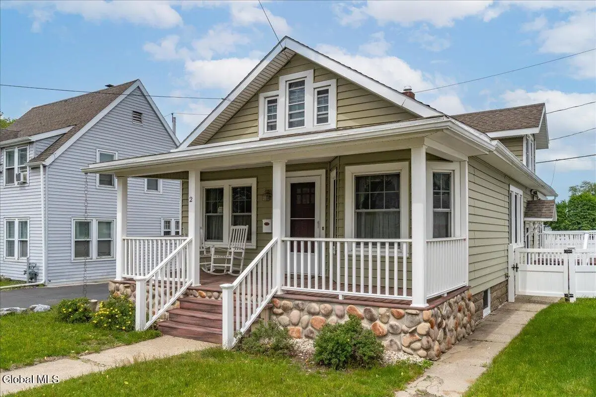 2 Selden Street, Schenectady, NY 12304 - #1