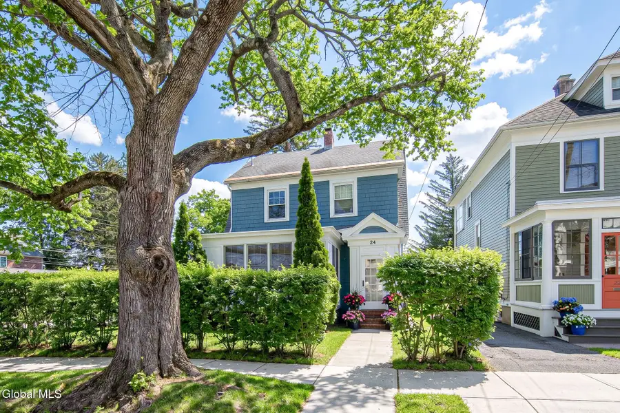 24 W Erie Street, Albany, NY 12208 - #2